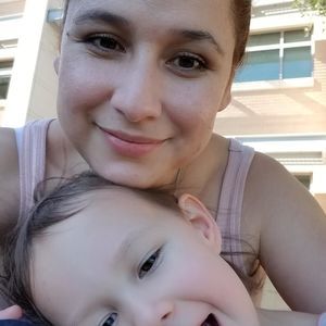 Meet your Posher, Ana